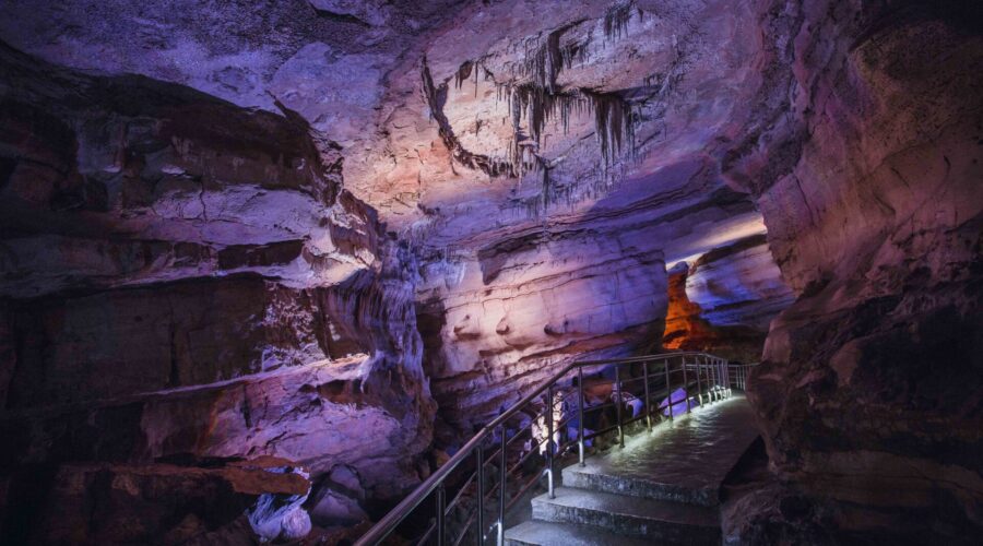 Ultimate Guide to the Best Caves and Cave Towns in Georgia