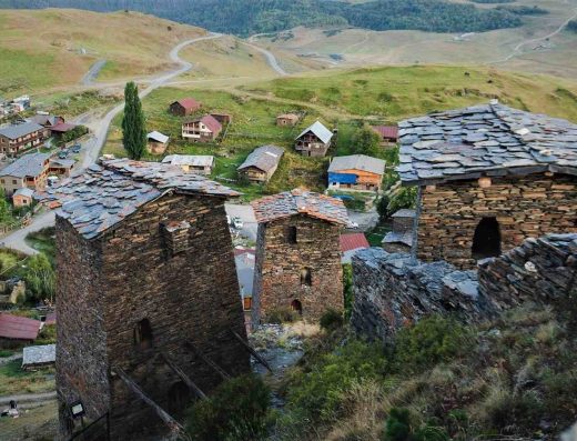 Tusheti National Park Hiking | المشي الجبلي في متنزه توشيتي الوطني
