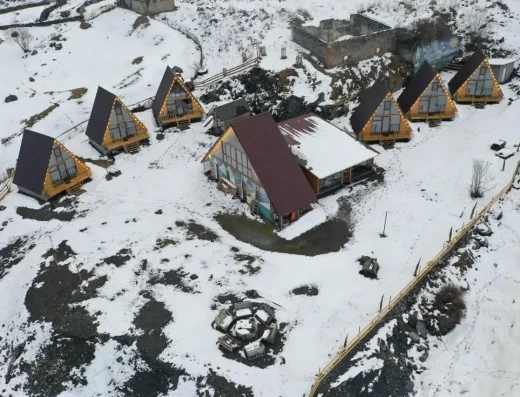Kuro Cottages Kazbegi | أكواخ كورو كازبيغي