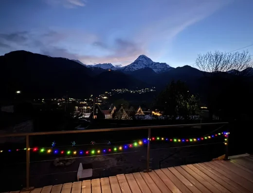 Kazbegi Milla Cottages and Spa|كوخ وسبا ميلا كازبيجي-ملاذ جبلي خاص