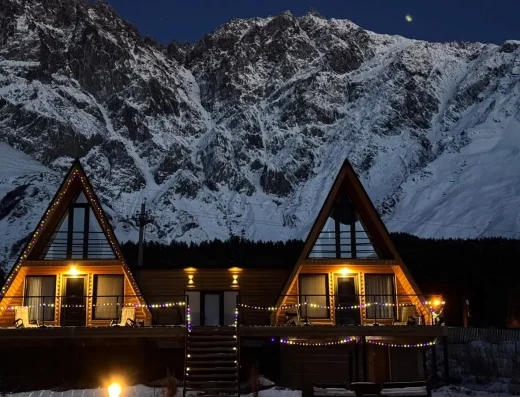 Kazbegi Milla Cottages and Spa|كوخ وسبا ميلا كازبيجي-ملاذ جبلي خاص