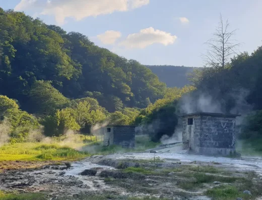 Nokalakevi Hot Springs | الينابيع الحارة نوكالاكيفي