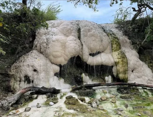 Nokalakevi Hot Springs | الينابيع الحارة نوكالاكيفي